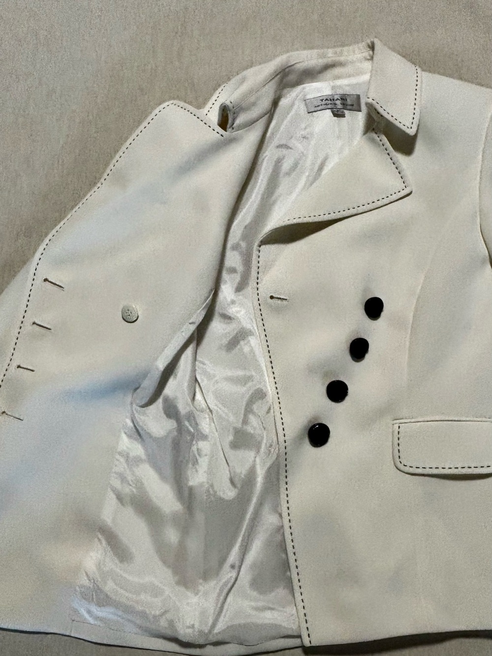 Tahari Arthur S. Levine Cream Tailored Blazer with Black Contrast Stitch Detail